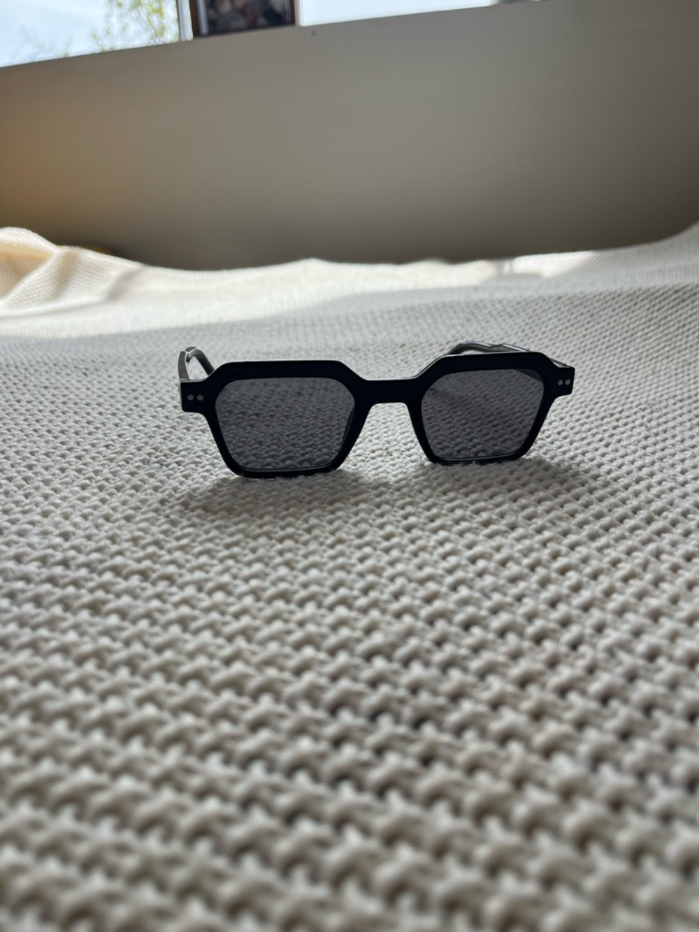 Explicit Poets Geometric Frame Sunglasses - Picture 3 of 4